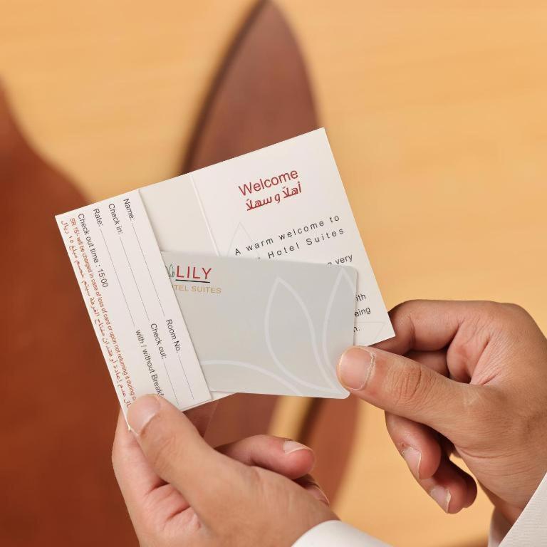 Grand Lily Hotel Suites Al-Hofuf Esterno foto