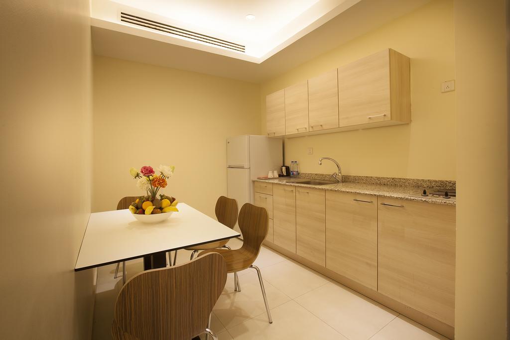Grand Lily Hotel Suites Al-Hofuf Esterno foto