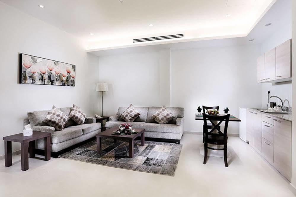 Grand Lily Hotel Suites Al-Hofuf Esterno foto