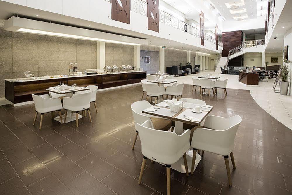 Grand Lily Hotel Suites Al-Hofuf Esterno foto