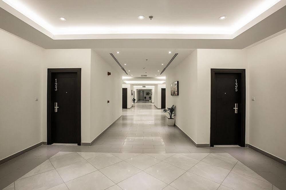Grand Lily Hotel Suites Al-Hofuf Esterno foto